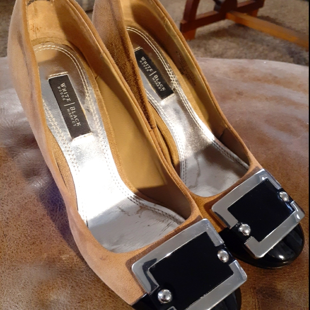 White House Black Market Suede and Patent Pump